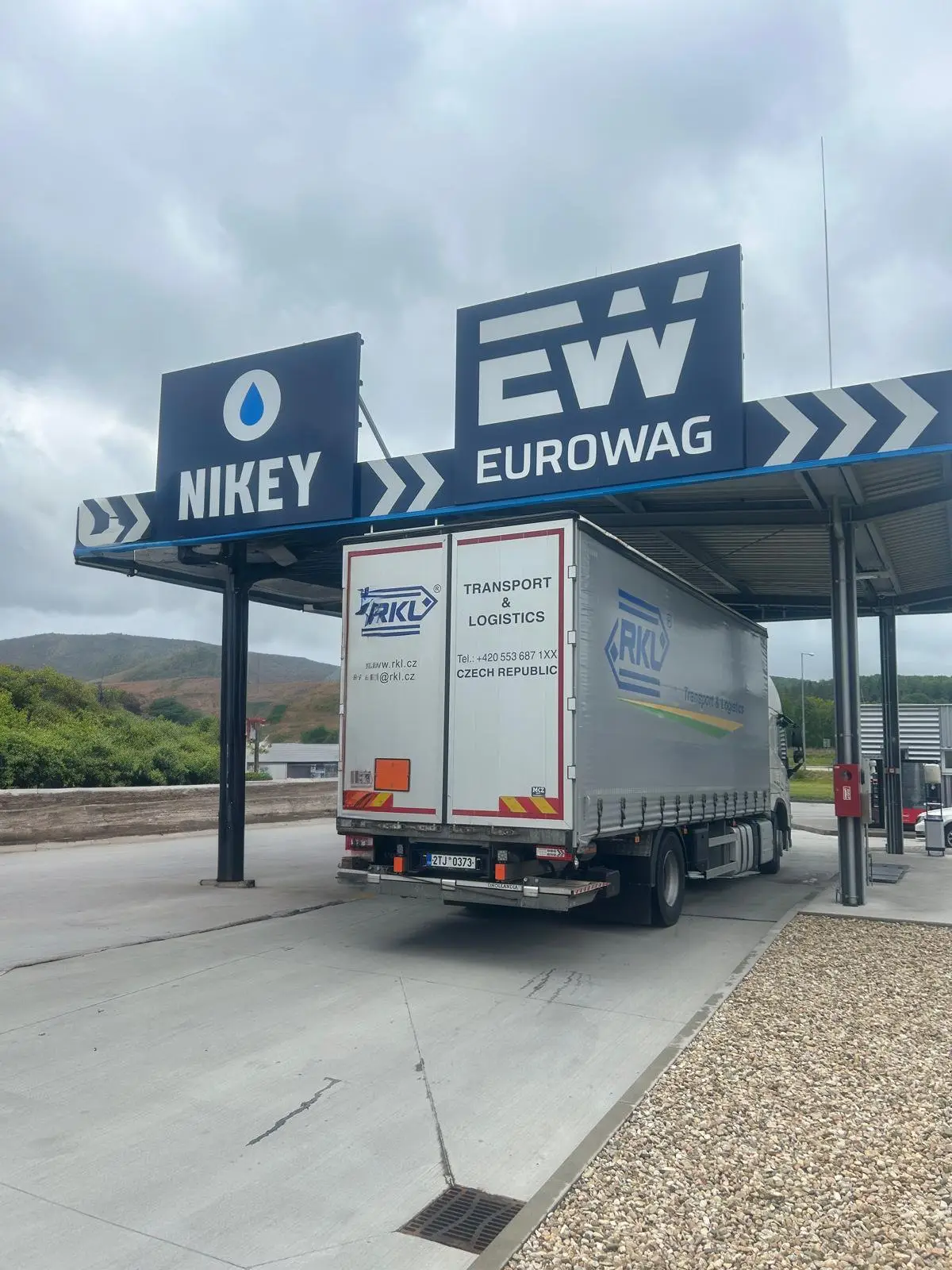 Sustainability is in full swing: our lorries are fuelled by HVO